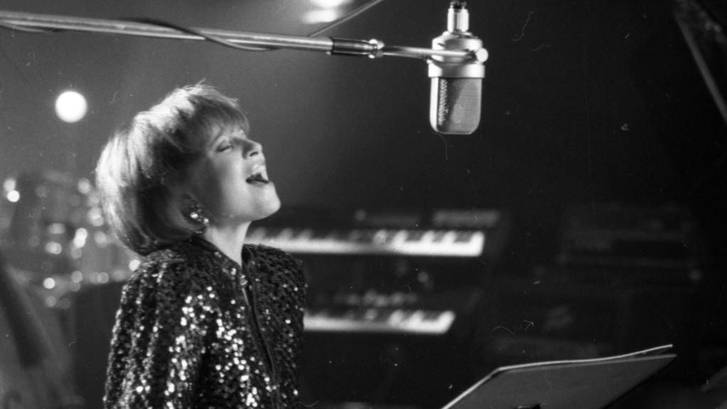 Як американка з українським корінням Квітка Цісик стала суперзіркою у США: цікаві факти Як американка з українським корінням Квітка Цісик стала суперзіркою у США: цікаві факти