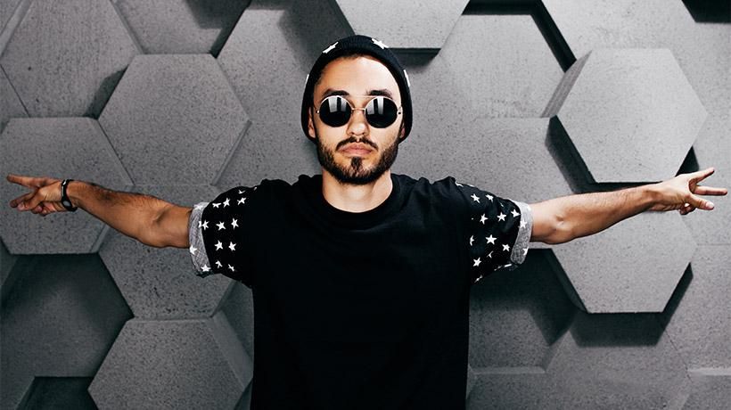 В Украину не впустили российского рэпера Мота В Украину не впустили российского рэпера Мота