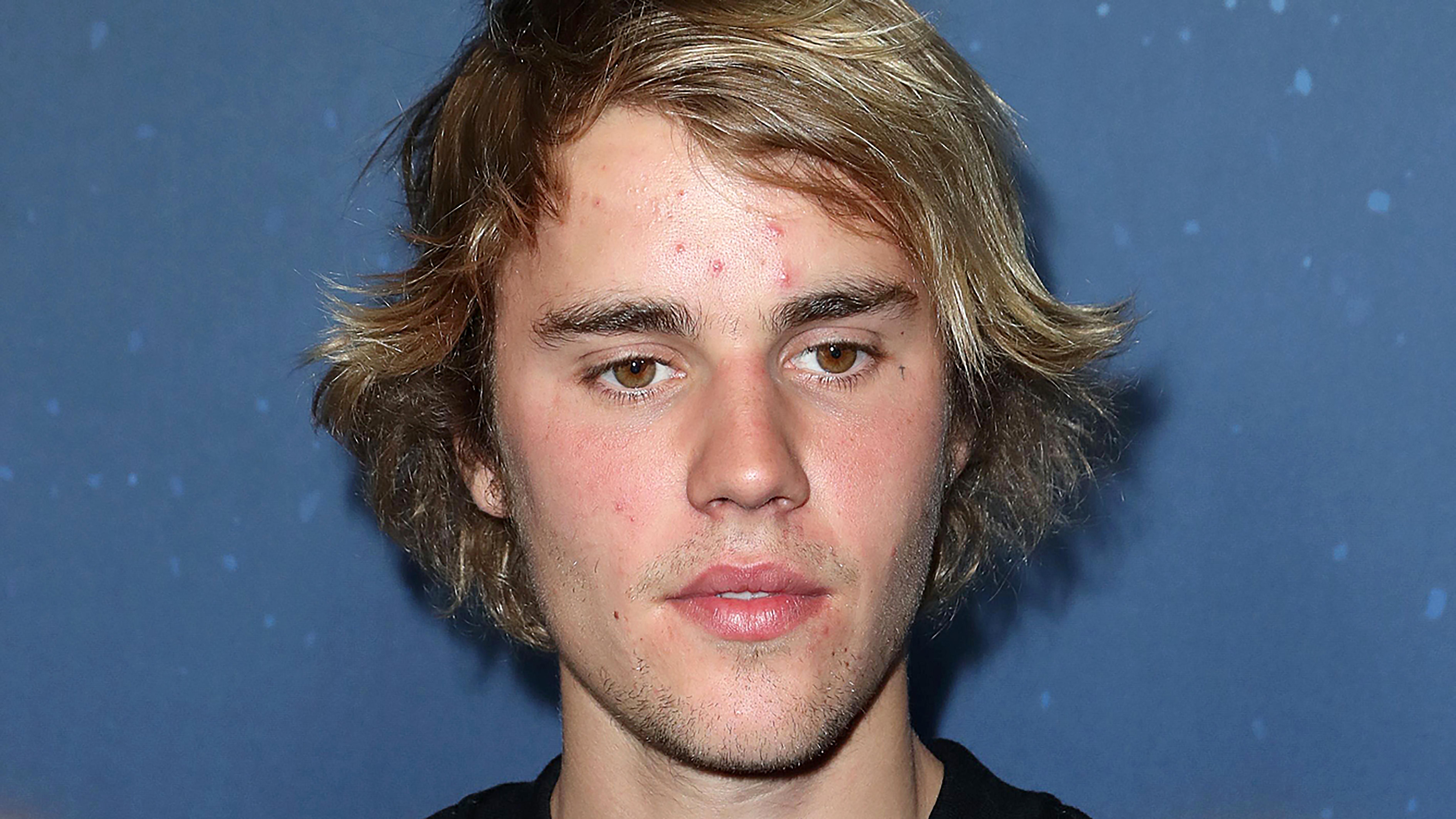 Джастин Бибер ударил мужчину, который держал женщину за горло Джастин Бибер ударил мужчину, который держал женщину за горло