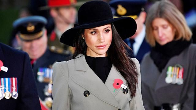 Меган Маркл продемонструвала довершений стиль під час служби: фото Меган Маркл продемонструвала довершений стиль під час служби: фото