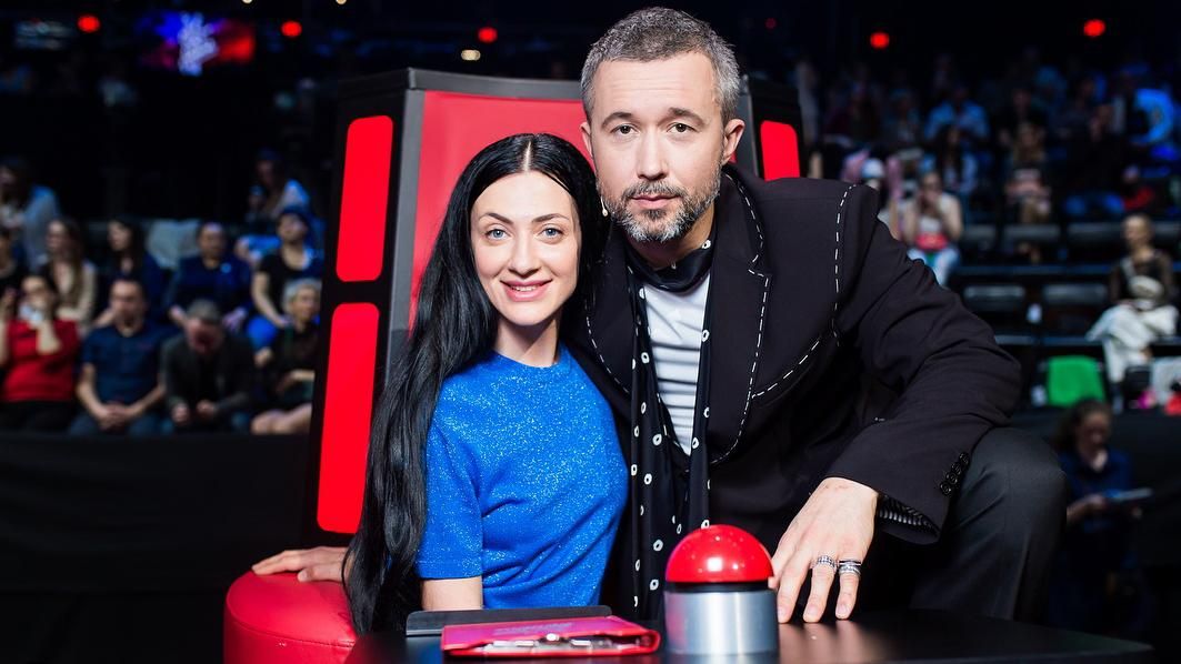 Сніжана Бабкіна розповіла, як "намріяла" чоловіку Сергію суддівство в "Голосі країни" Сніжана Бабкіна розповіла, як "намріяла" чоловіку Сергію суддівство в "Голосі країни"