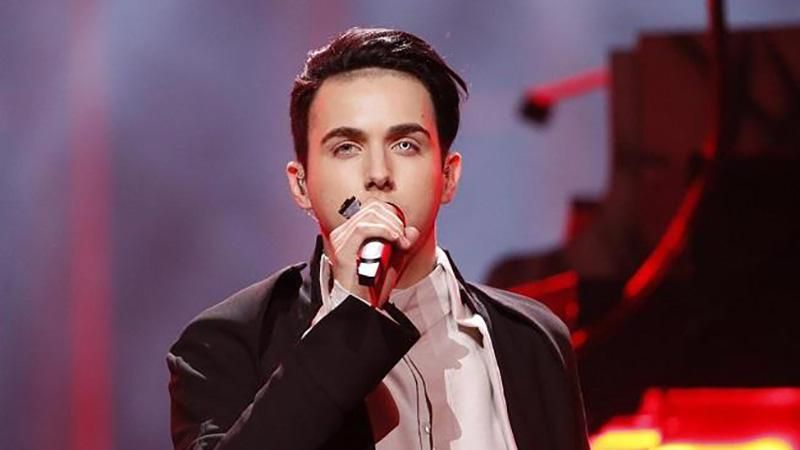 Сеть покорил кавер на песню MELOVIN'a: невероятное видео Сеть покорил кавер на песню MELOVIN'a: невероятное видео