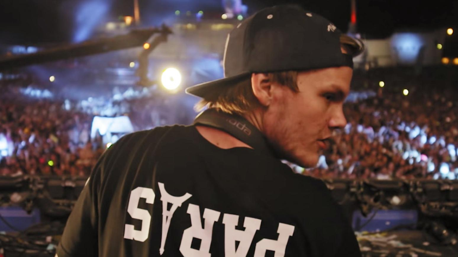 Появилась информация о похоронах EDM-музыканта Avicii, которого нашли мертвым месяц назад