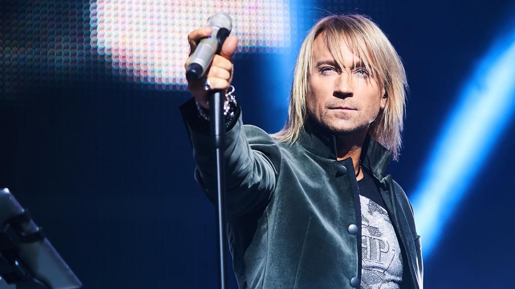 Сегодня все песни я буду петь для нее: Олег Винник прокомментировал смерть мамы Сегодня все песни я буду петь для нее: Олег Винник прокомментировал смерть мамы