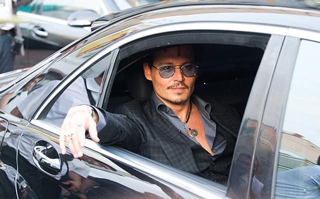 Джонні Депп потрапив у ДТП в Росії Джонні Депп потрапив у ДТП в Росії