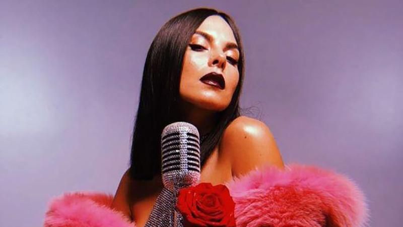 Обнаженная Настя Каменских снялась в новом клипе: соблазнительное видео Обнаженная Настя Каменских снялась в новом клипе: соблазнительное видео