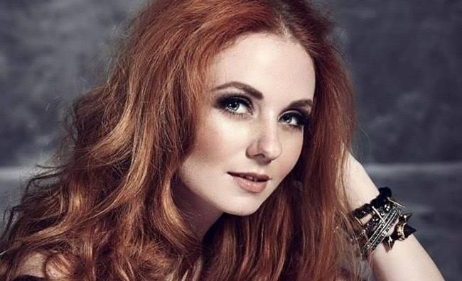 Российская певица Лена Катина загремела в базу "Миротворца" Российская певица Лена Катина загремела в базу "Миротворца"