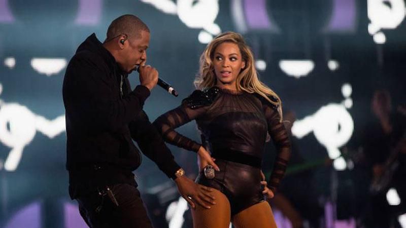 Бейонсе сексуально станцювала поряд з Jay-Z: гаряче відео