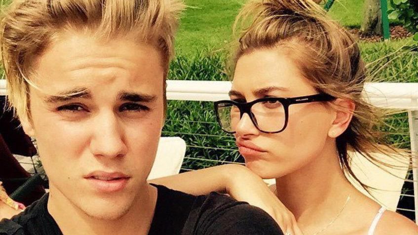 Джастин Бибер подтвердил свой роман с моделью нежными поцелуями: фото Джастин Бибер подтвердил свой роман с моделью нежными поцелуями: фото