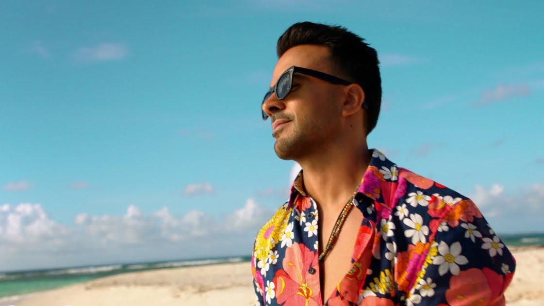 Автор Despacito выпустил новый летний хит Calypso: зажигательное видео Автор Despacito выпустил новый летний хит Calypso: зажигательное видео