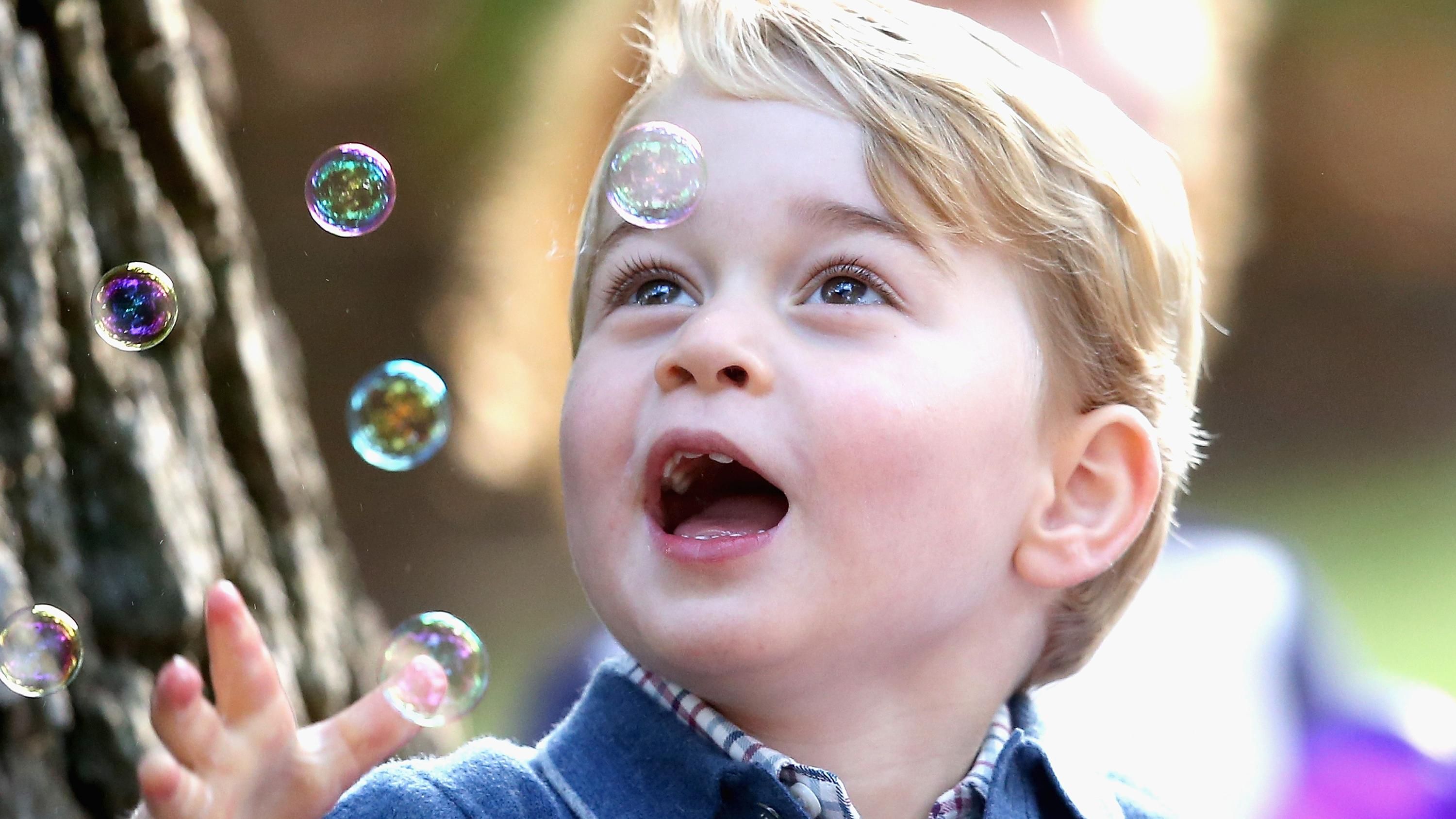 Принцу Джорджу – 6 лет: как подрастает наследник престола в милых фотографиях