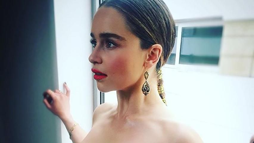 "Я дуже злякалася": Емілія Кларк поділилась емоціями після зустрічі з принцом Вільямом "Я дуже злякалася": Емілія Кларк поділилась емоціями після зустрічі з принцом Вільямом