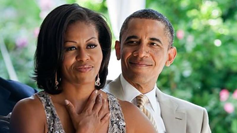 Барак и Мишель Обама показали зажигательные танцы на концерте Бейонсе: видео