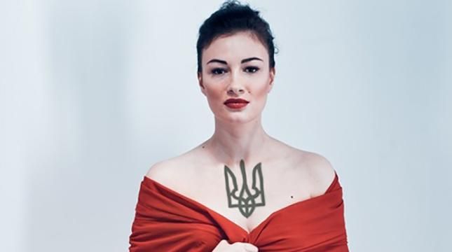 Співачка Анастасія Приходько оголосила, що йде в політику