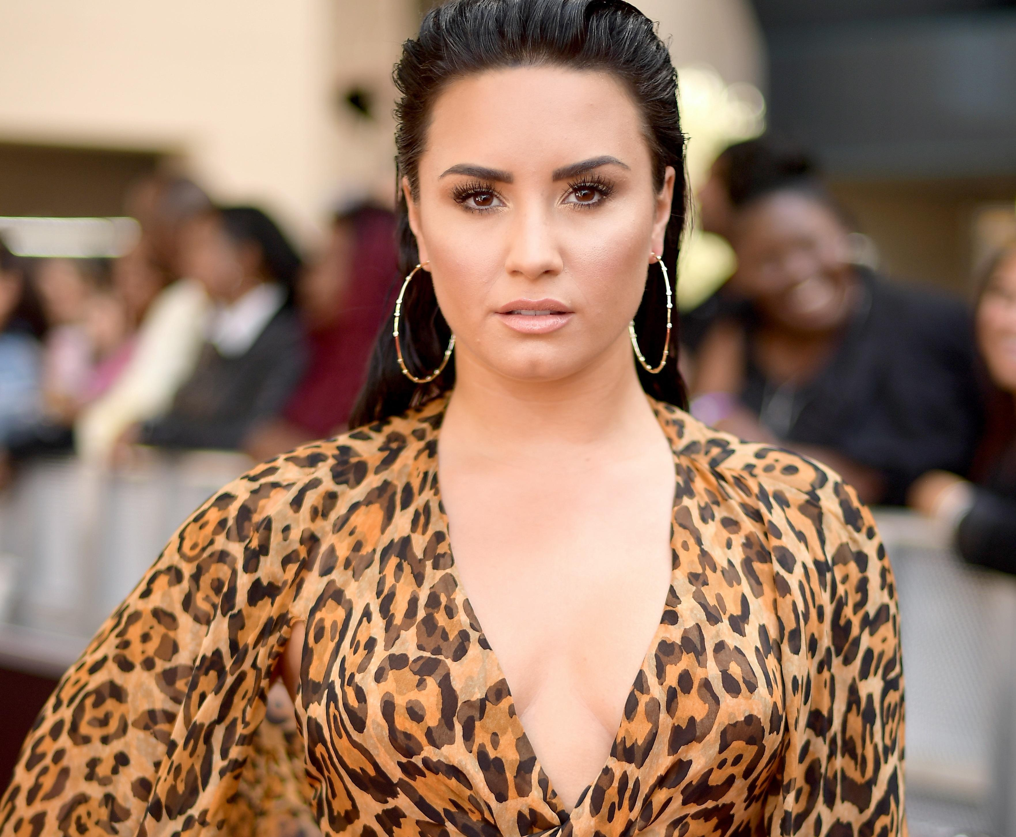 У Деми Ловато возникли серьезные осложнения после передозировки наркотиками