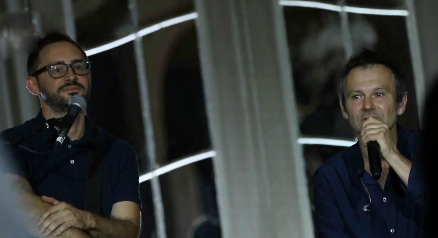 Вакарчук і Гудімов влаштували душевний концерт у Льовові: відео Вакарчук і Гудімов влаштували душевний концерт у Льовові: відео