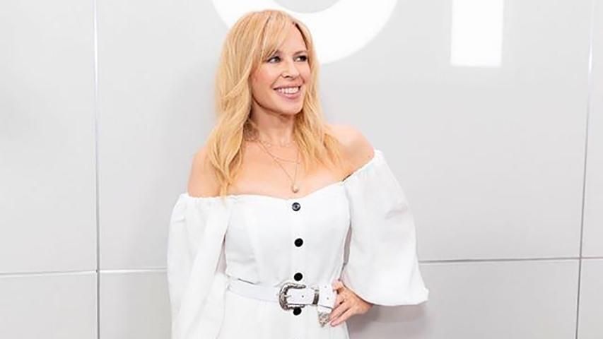 50-річна Кайлі Міноуг підтвердила свій роман з бойфрендом: романтичне фото 50-річна Кайлі Міноуг підтвердила свій роман з бойфрендом: романтичне фото