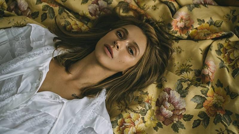 Співачка Tayanna у міні-топі прикрасила обкладинку глянцю: фото Співачка Tayanna у міні-топі прикрасила обкладинку глянцю: фото