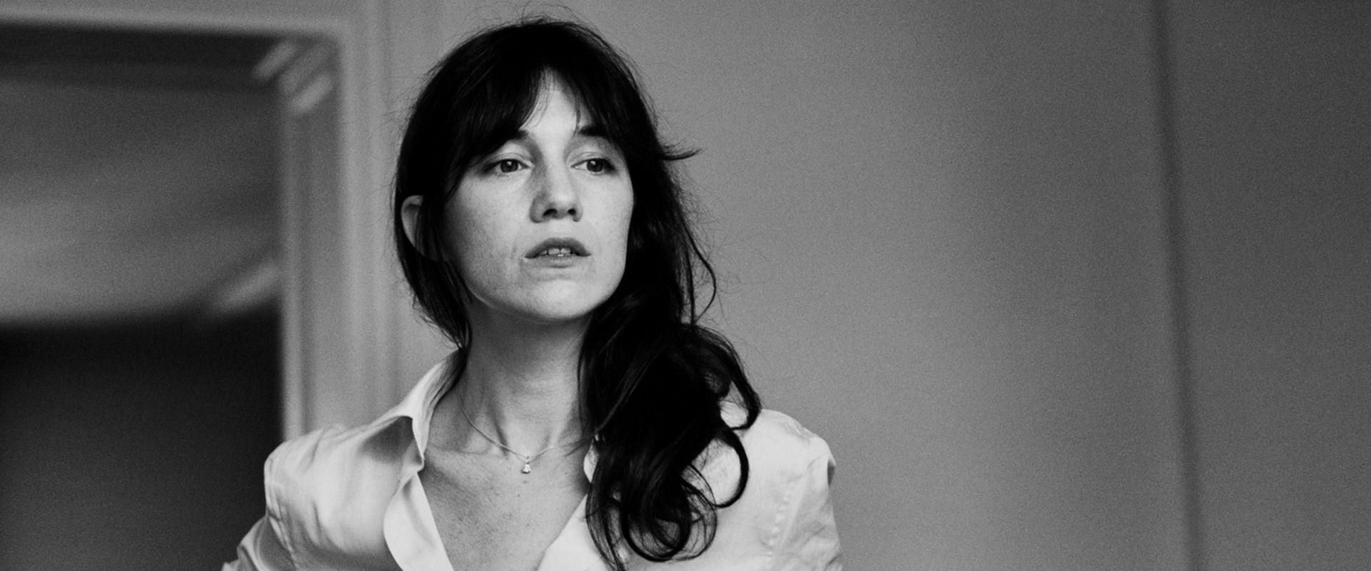 Дочь знаменитого Сержа Генсбура выпустила клип: видео Дочь знаменитого Сержа Генсбура выпустила клип: видео