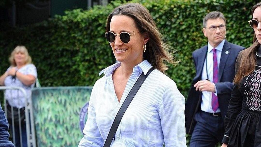 Вагітна Піппа Міддлтон повторила образ своєї сестри у Лондоні Вагітна Піппа Міддлтон повторила образ своєї сестри у Лондоні