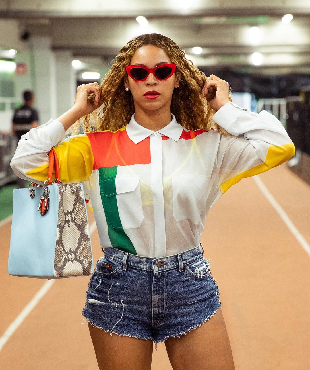 Бейонсе засветила соблазнительные ягодицы в коротких шортах: фото Бейонсе засветила соблазнительные ягодицы в коротких шортах: фото