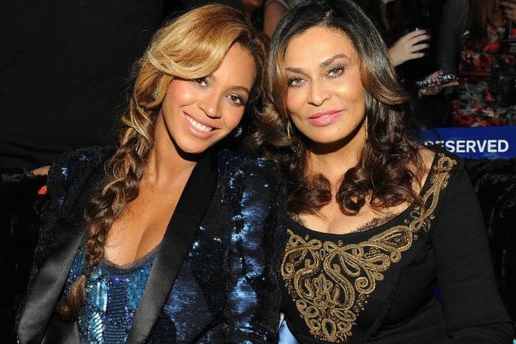 64-летняя мама Бейонсе ритмично станцевала под песню дочери: видео 64-летняя мама Бейонсе ритмично станцевала под песню дочери: видео