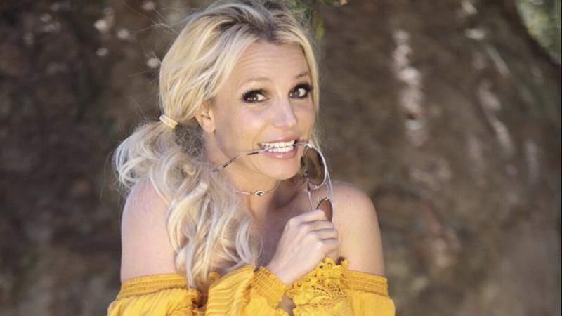 Певица Бритни Спирс показала свою тренировку на гастролях: видео Певица Бритни Спирс показала свою тренировку на гастролях: видео