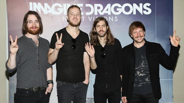 Шахраї масово продають підроблені квитки на концерт Imagine Dragons в Києві: фотодоказ Шахраї масово продають підроблені квитки на концерт Imagine Dragons в Києві: фотодоказ