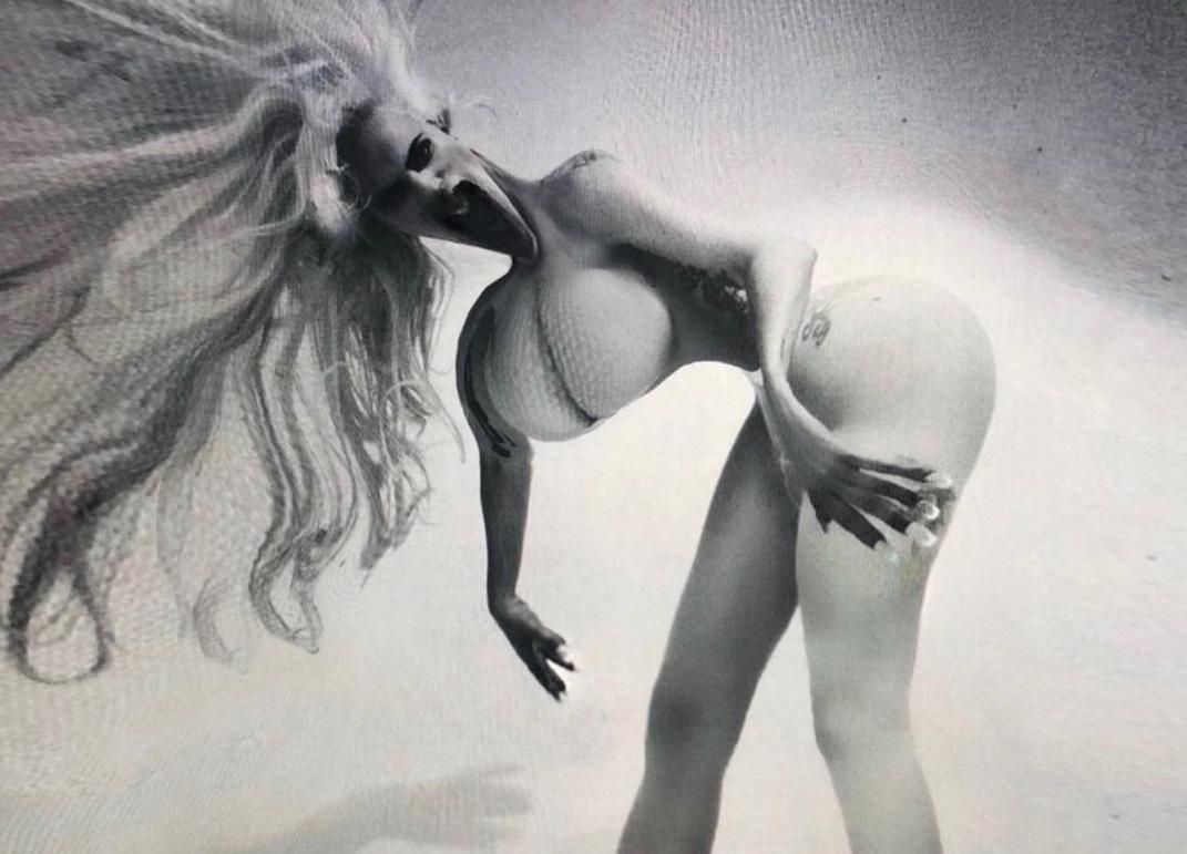 Леді Гага нажахала Мережу моторошними фото