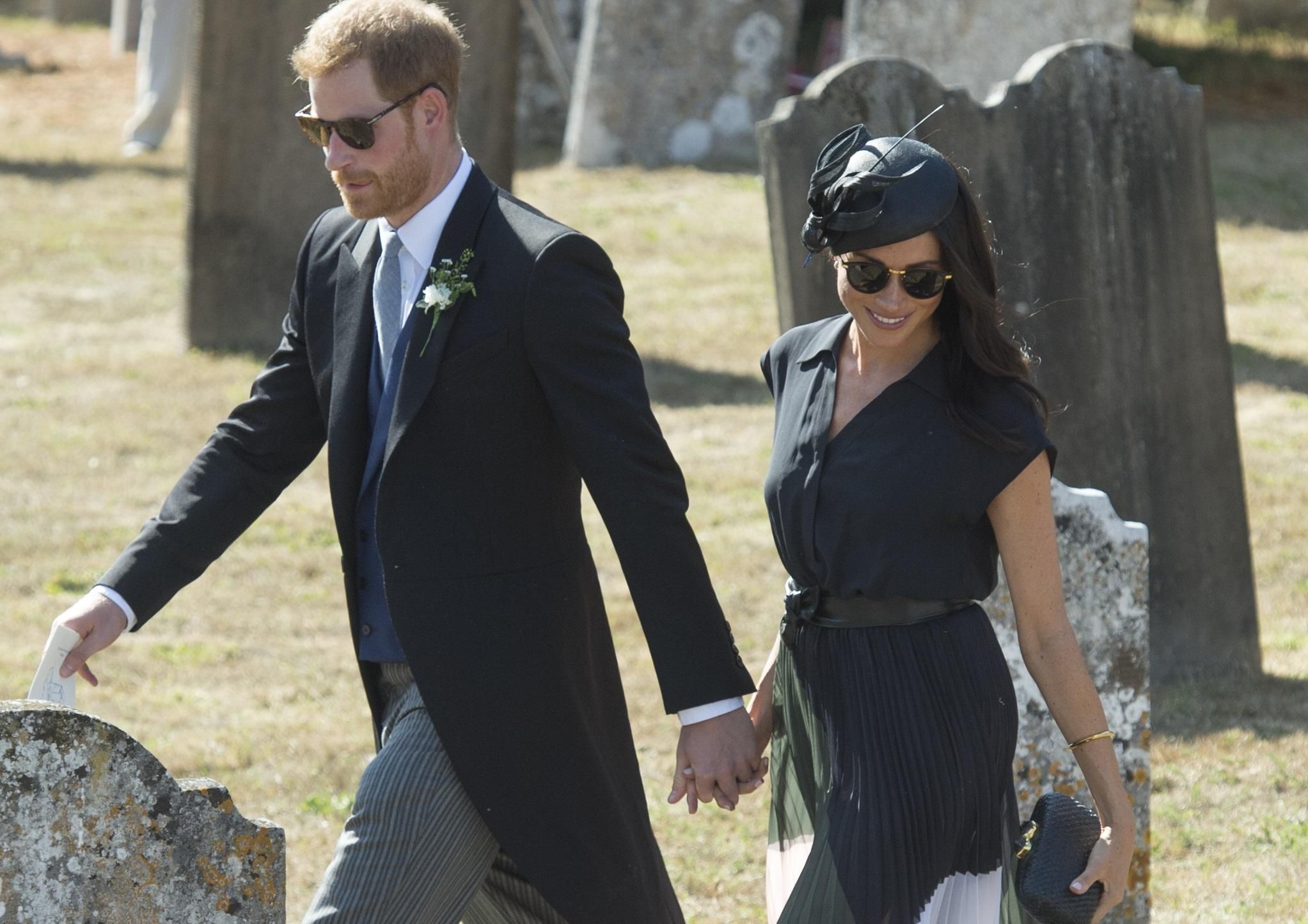 Брат Меган Маркл звинуватив принца Гаррі у тому, що Меган відвернулася від сім'ї Брат Меган Маркл звинуватив принца Гаррі у тому, що Меган відвернулася від сім'ї