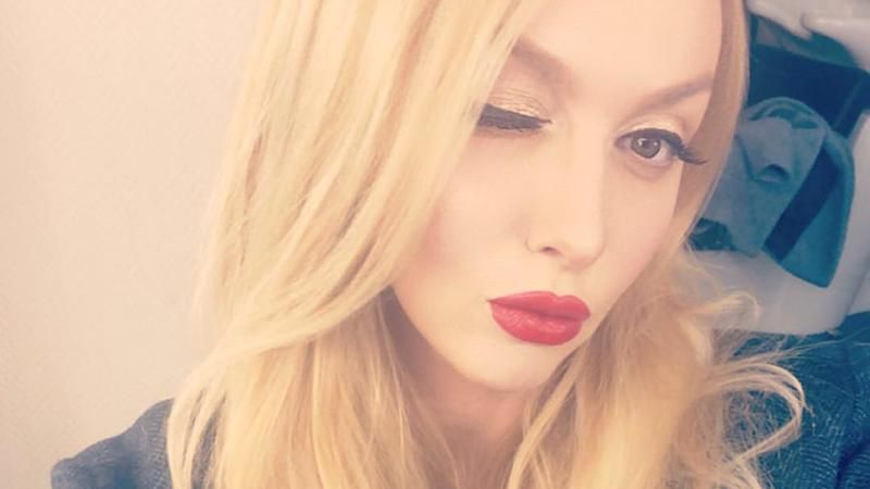 Оля Полякова показала себя и дочь в купальниках: фото Оля Полякова показала себя и дочь в купальниках: фото