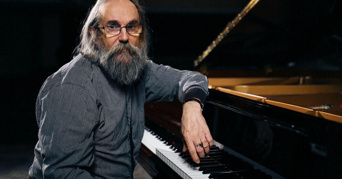 Самый быстрый пианист планеты Любомир Мельник отпразднует 70-летие на сцене в Киеве