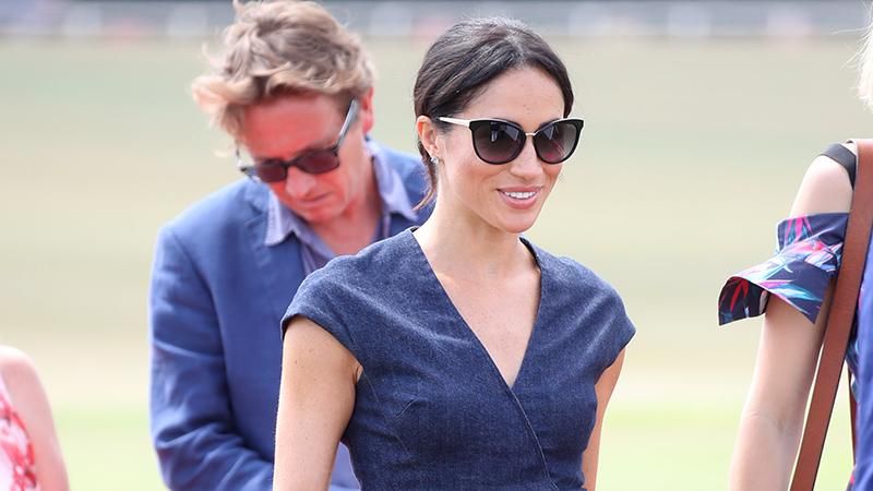 Какое странное правило этикета должны соблюдать Меган Маркл и Кейт Миддлтон Какое странное правило этикета должны соблюдать Меган Маркл и Кейт Миддлтон