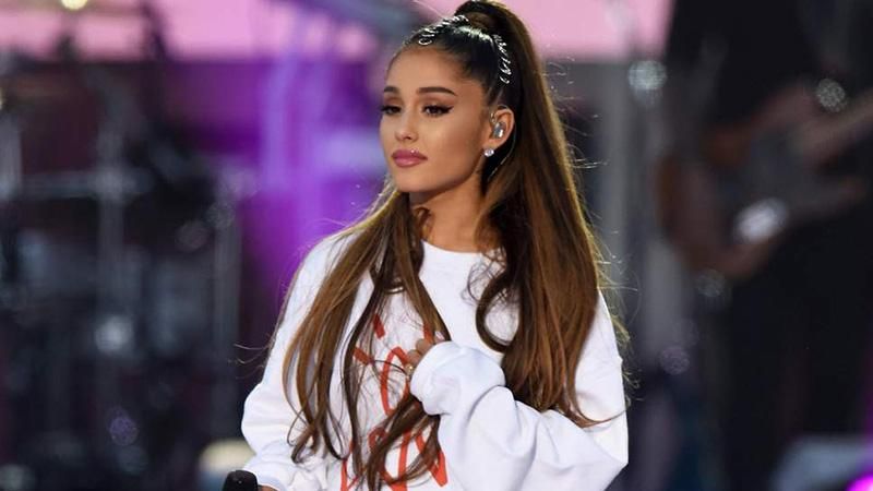 Аріана Гранде відреагувала на смерть екс-бойфренда Мак Міллера Аріана Гранде відреагувала на смерть екс-бойфренда Мак Міллера