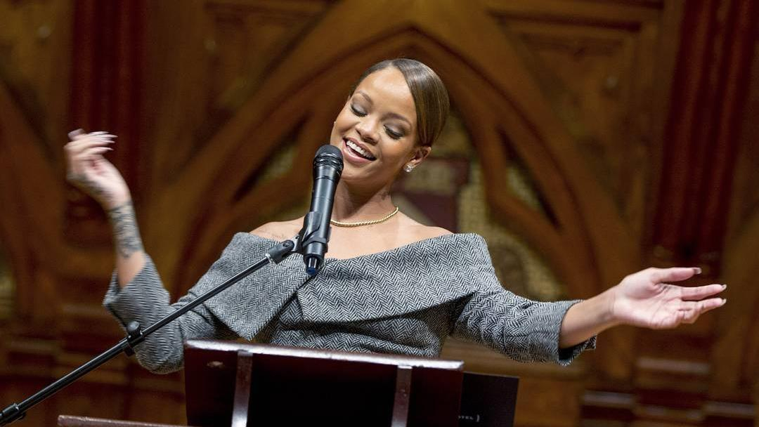 Рианну назначили послом Барбадоса, откуда она родом