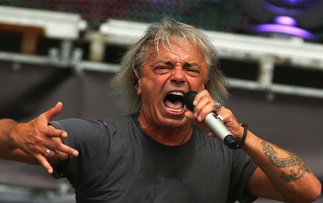 "Мені Путін набрид, чесно кажучи": лідер "Аліси" Кінчев гостро висловився про президента РФ "Мені Путін набрид, чесно кажучи": лідер "Аліси" Кінчев гостро висловився про президента РФ