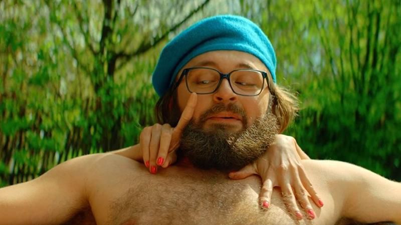 Чувства и секс: в сети появился зажигательный трейлер комедии "DZIDZIO Первый раз"