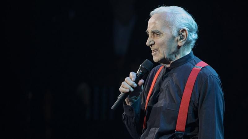 Опубликовано последнее прижизненное фото Шарля Азнавура Опубликовано последнее прижизненное фото Шарля Азнавура