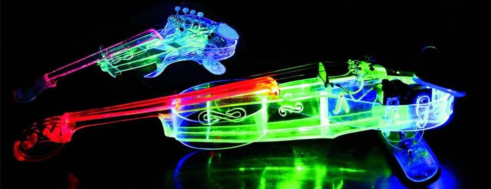 Українець виготовляє унікальні скляні скрипки: відео Українець виготовляє унікальні скляні скрипки: відео