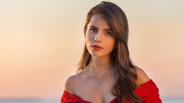 Христина Соловій презентувала новий ліричний хіт "Шкідлива звичка" Христина Соловій презентувала новий ліричний хіт "Шкідлива звичка"