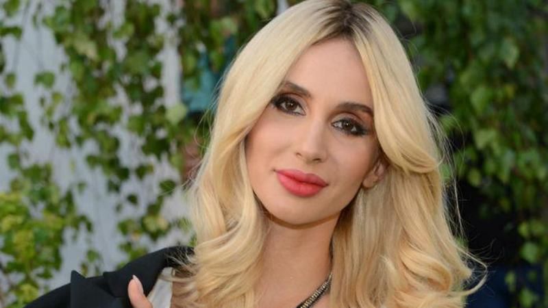 Світлана Лобода таємно вийшла заміж: фотофакт Світлана Лобода таємно вийшла заміж: фотофакт