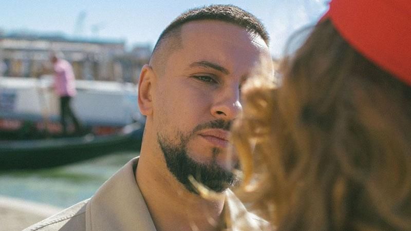 MONATIK - Зашиваю душу: текст пісні - слухати онлайн нову пісню MONATIK - Зашиваю душу: текст пісні - слухати онлайн нову пісню