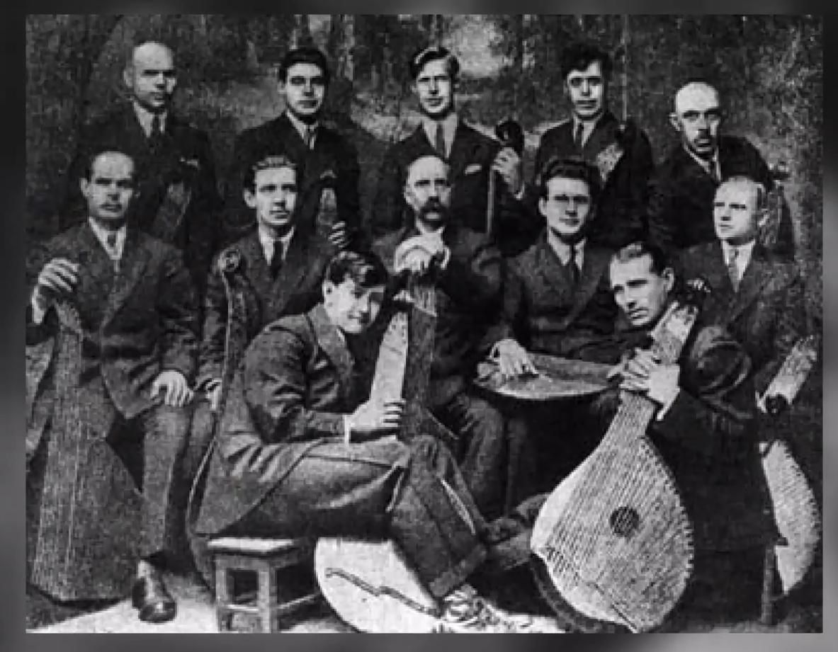 Всемирно известный Кобзарский хор празднует столетний юбилей Всемирно известный Кобзарский хор празднует столетний юбилей