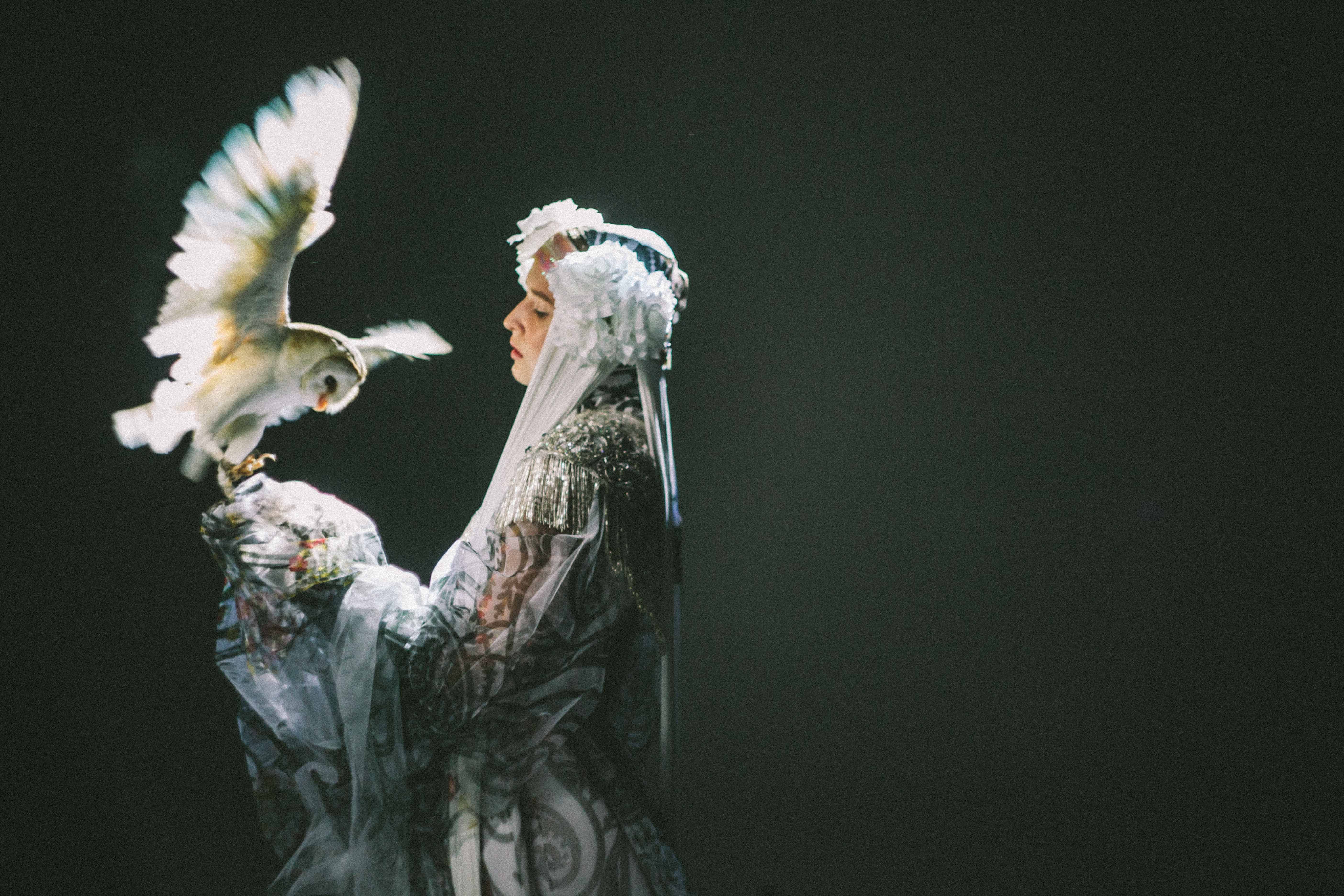 Гурт ТНМК презентував магічний кліп "Янголи" про боротьбу добра і зла: відео Гурт ТНМК презентував магічний кліп "Янголи" про боротьбу добра і зла: відео