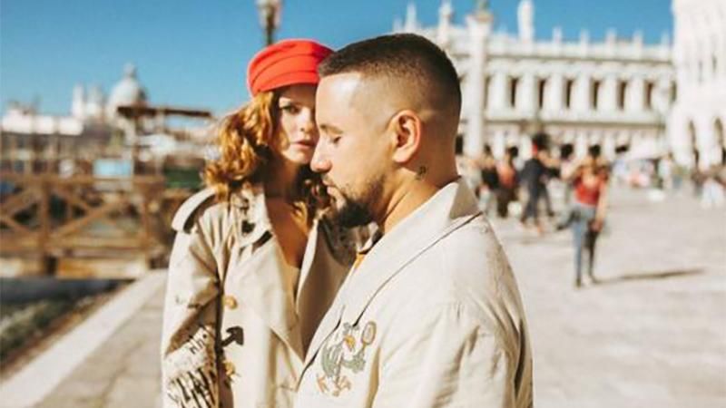 Нас не спіймали, – Монатік розповів про зйомки романтичного кліпу "Зашивает душу" Нас не спіймали, – Монатік розповів про зйомки романтичного кліпу "Зашивает душу"