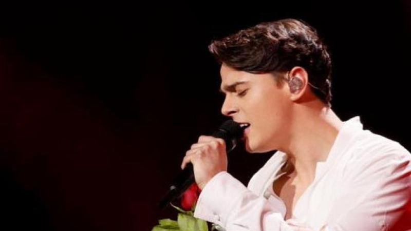 Скандальный Alekseev выступил в прямом эфире шоу "Танцы со звездами 2018"
