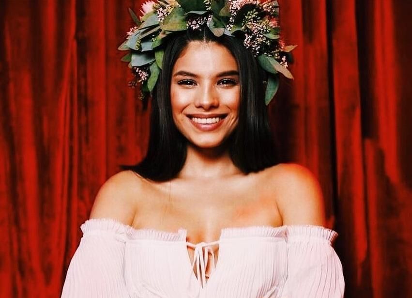 "Я ревнувала", – Мішель Андраде вперше розповіла про хлопця, з яким зустрічалася 5 років "Я ревнувала", – Мішель Андраде вперше розповіла про хлопця, з яким зустрічалася 5 років