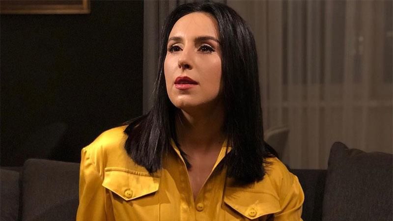 Це мене засмучує, – Джамала прокоментувала відсутність її імені в номінації "Співачка року" Це мене засмучує, – Джамала прокоментувала відсутність її імені в номінації "Співачка року"