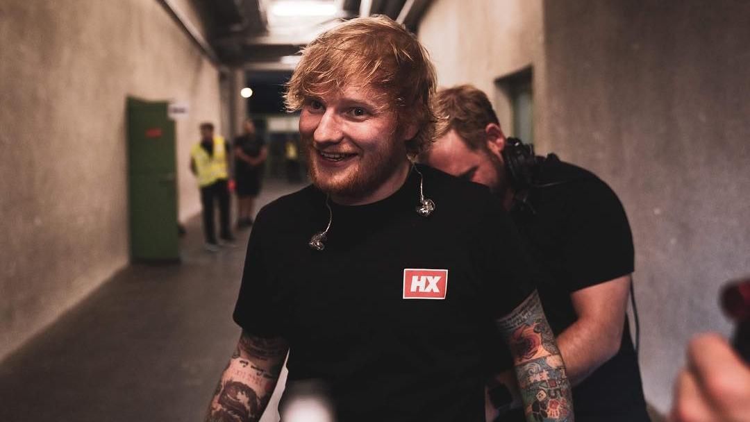 Знаменитий британський співак зніметься у "Зоряних війнах": неочікувані деталі Знаменитий британський співак зніметься у "Зоряних війнах": неочікувані деталі