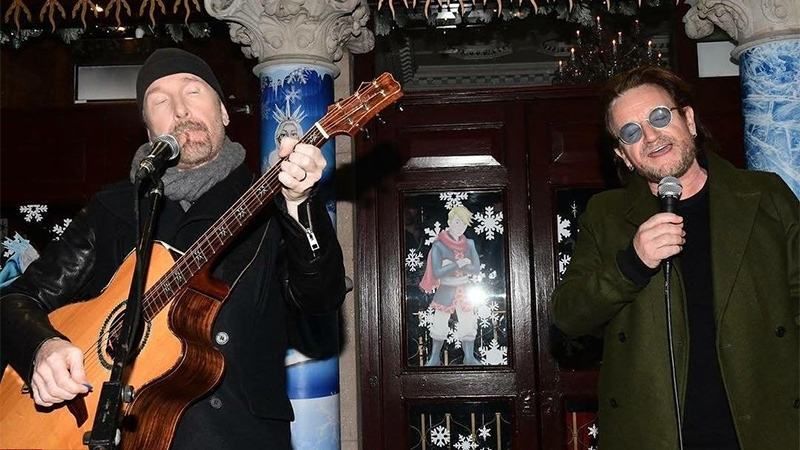 Музиканти легендарного гурту U2 виступили посеред вулиці Дубліна: ефектні відео